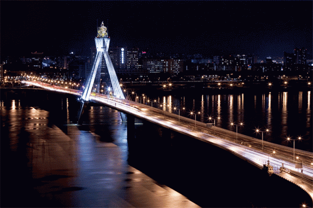 15694878738276.gif
